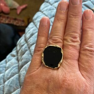 Elegant Black and Gold Ring